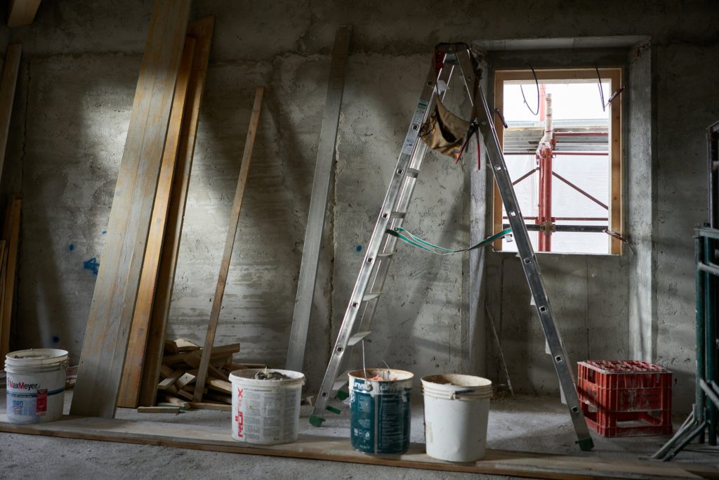 Your Guide to Selecting Durable Materials for High-Traffic Common Areas