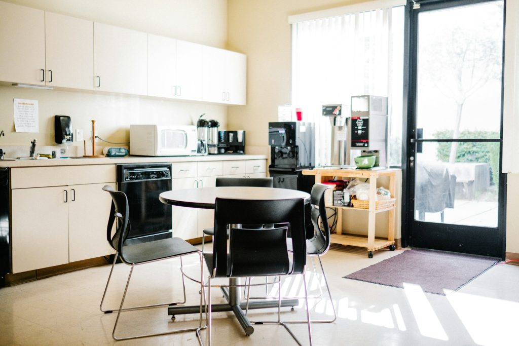 Creating a Relaxing Break Room Design